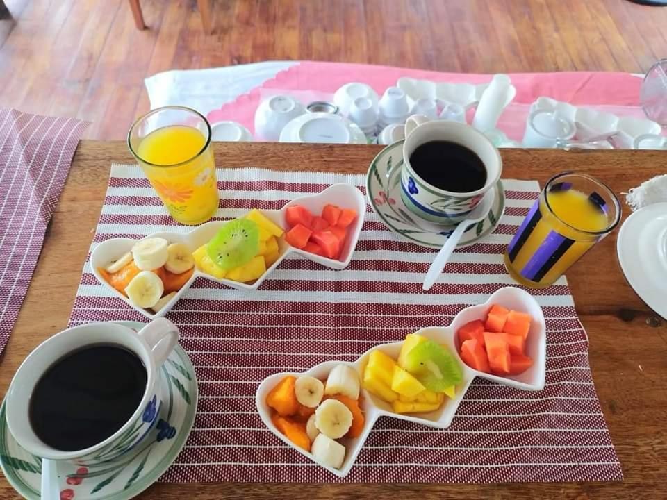 Hotel Liah'S Тортугеро Екстериор снимка